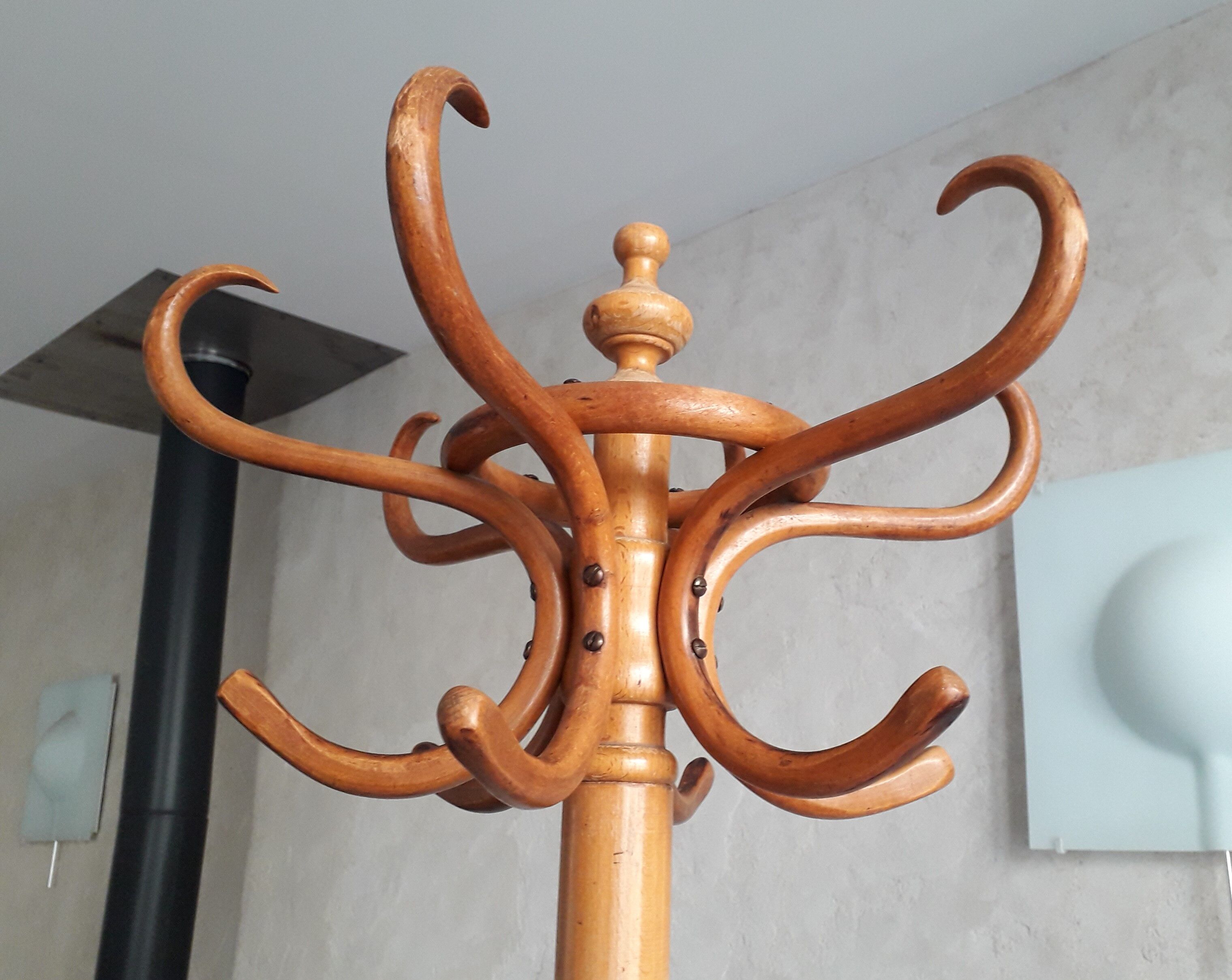 Fischel parrot coat hanger early 20th