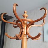 Fischel parrot coat hanger early 20th