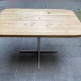 Table rises and falls in pine - Les Arcs - 1969