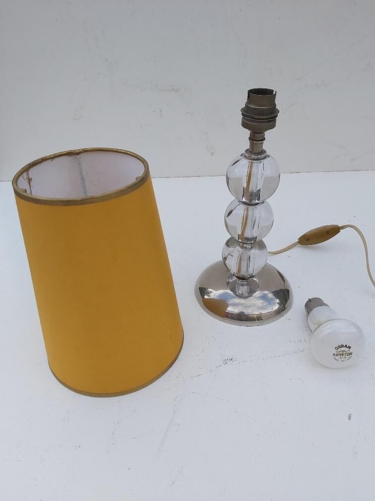 Art deco lamp in chrome metal and glass ball