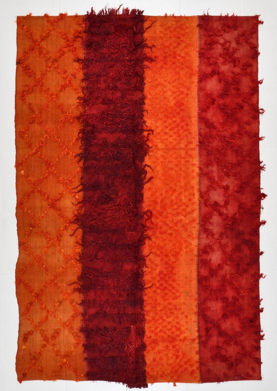 Red & orange tones vintage rug, 163x240 cm