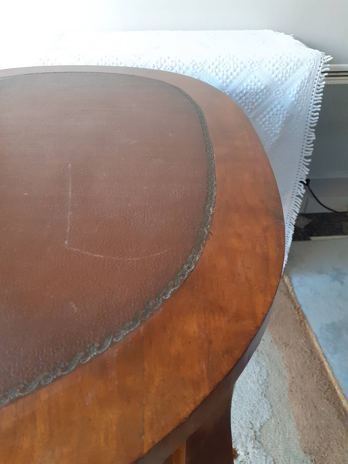 Louis XV style kidney desk with marquetry