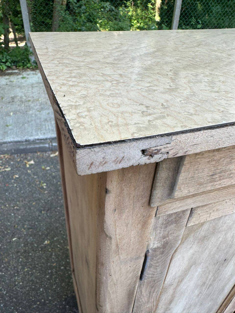 Renovated vintage Parisian buffet in solid wood from the 1940s.