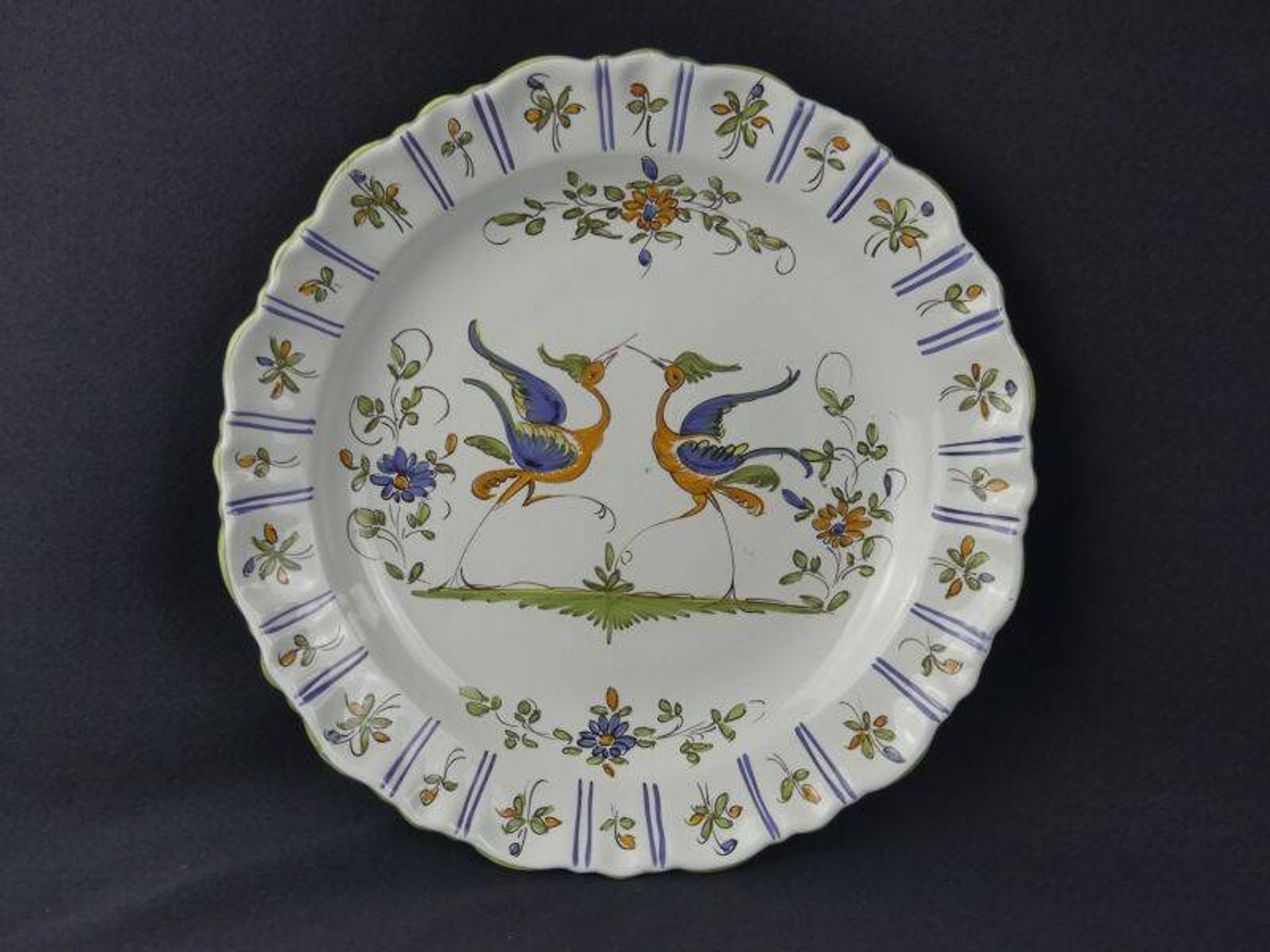 Earthenware plate from Martres Tolosane, 31.5 cm