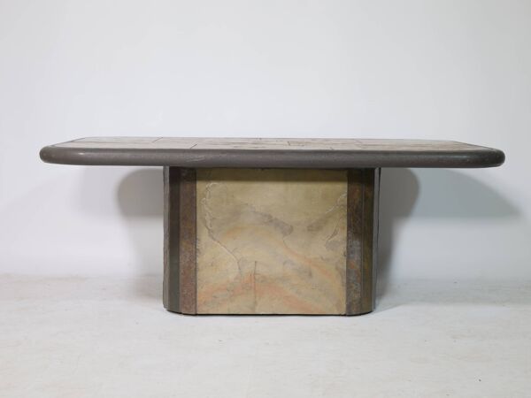 Table basse brutaliste en pierre Paul Kingma années 1970-1980