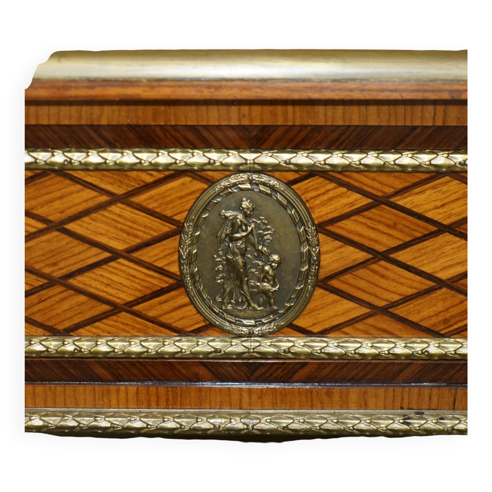 Bureau Plat Restauré Louis XVI Orné d'Ormolu Fin XIXe Siècle