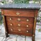 Petite commode en acajou de style empire