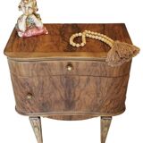 Small vintage chest of drawers from the 50s/60s.