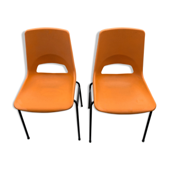 2 vintage chairs 1960 grosfillex