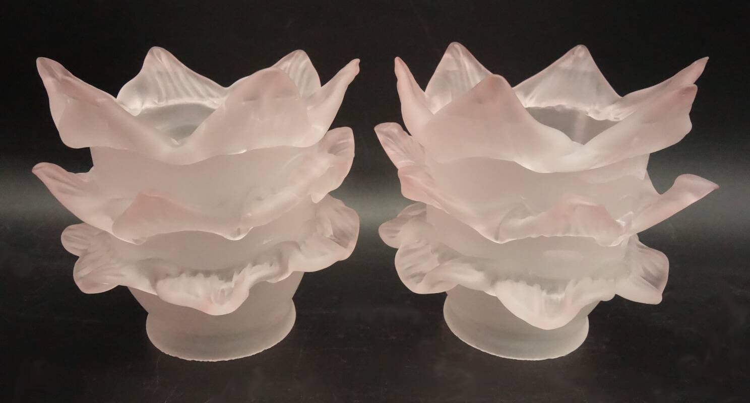 Paire de tulipes en pâte de verre couleur rose pâle