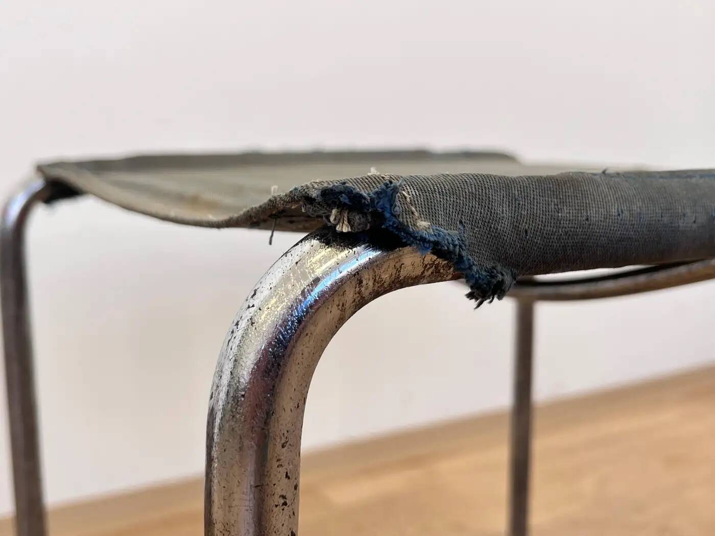 Chrome Bauhaus stool Thonet B8 by Marcel Breuer, 1930 'Eisengarn'