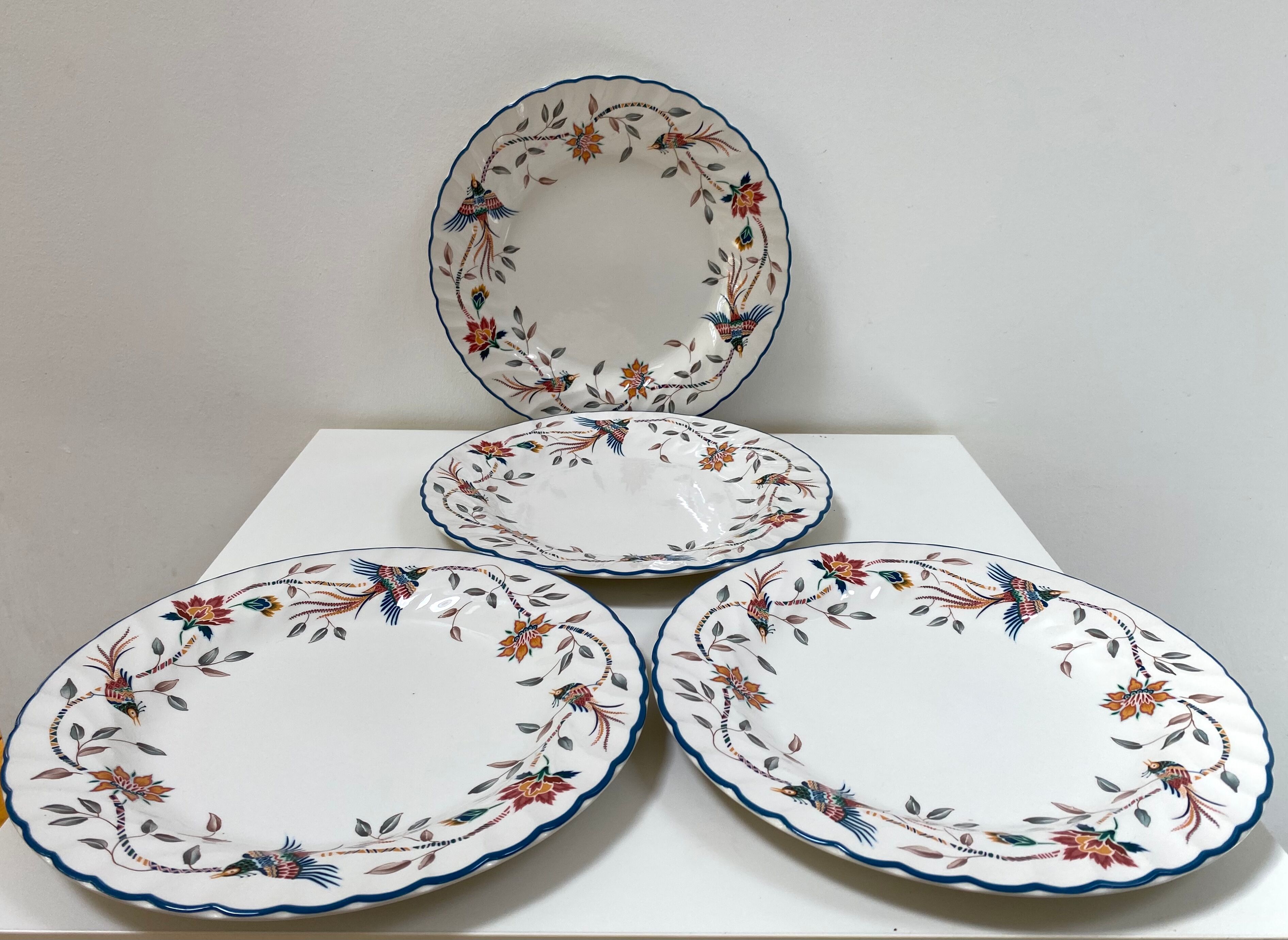 Set of 4 large plates barratts english porcelain