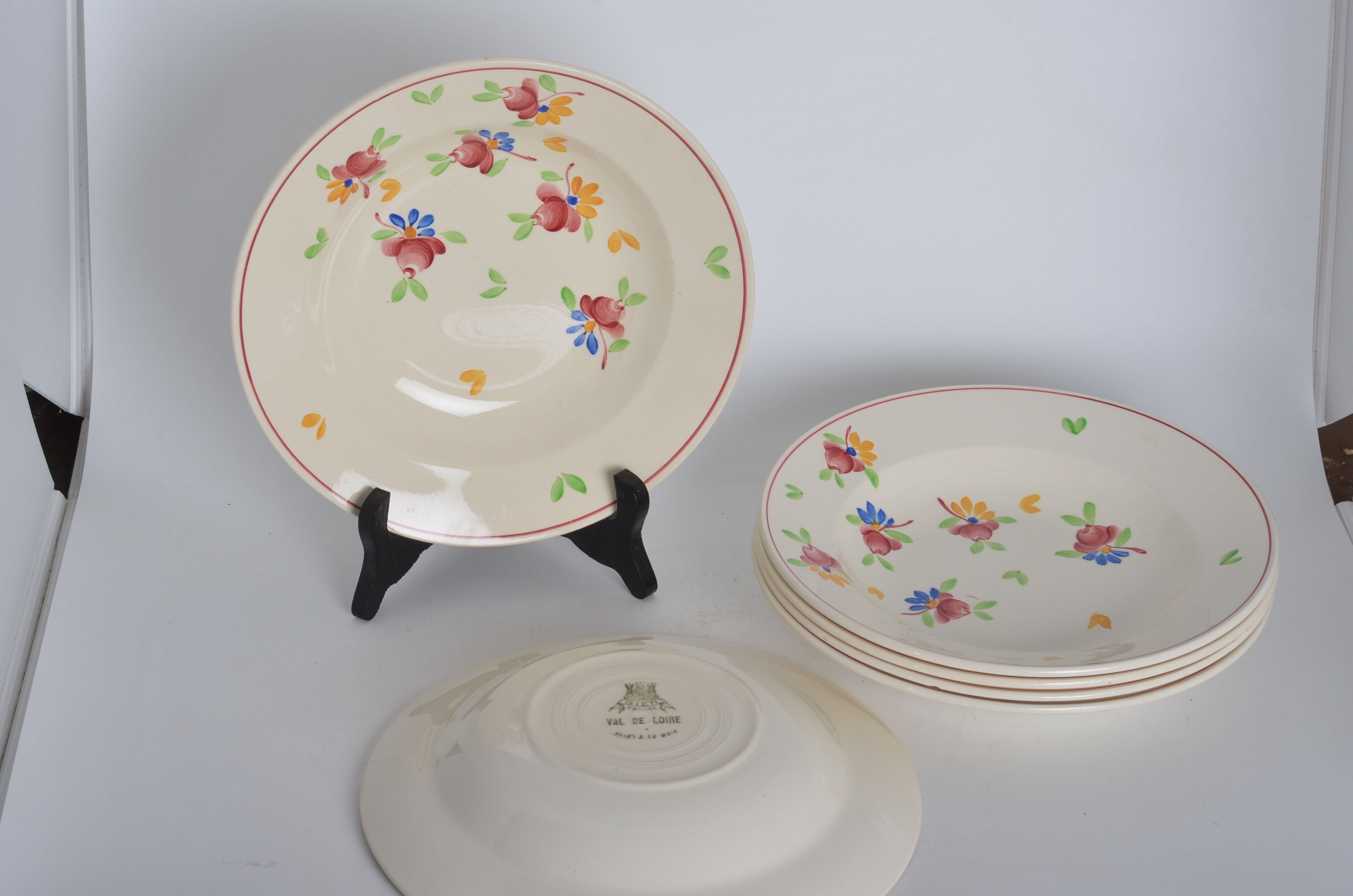 6 hollow plates Gien