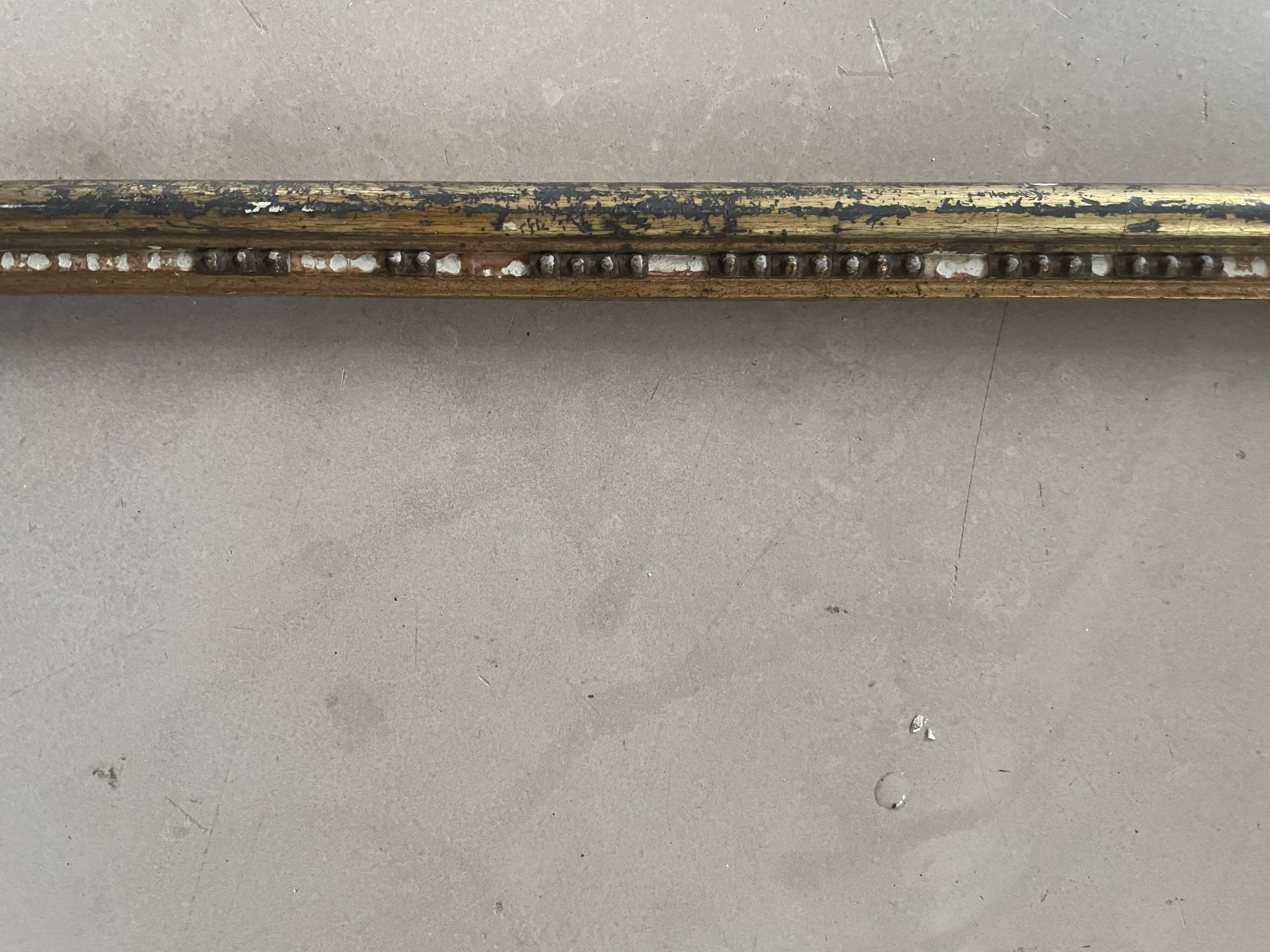 Old beaded gold frame 33x42cm