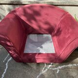 Velvet armchair, lipstick. (la redoute interieurs)