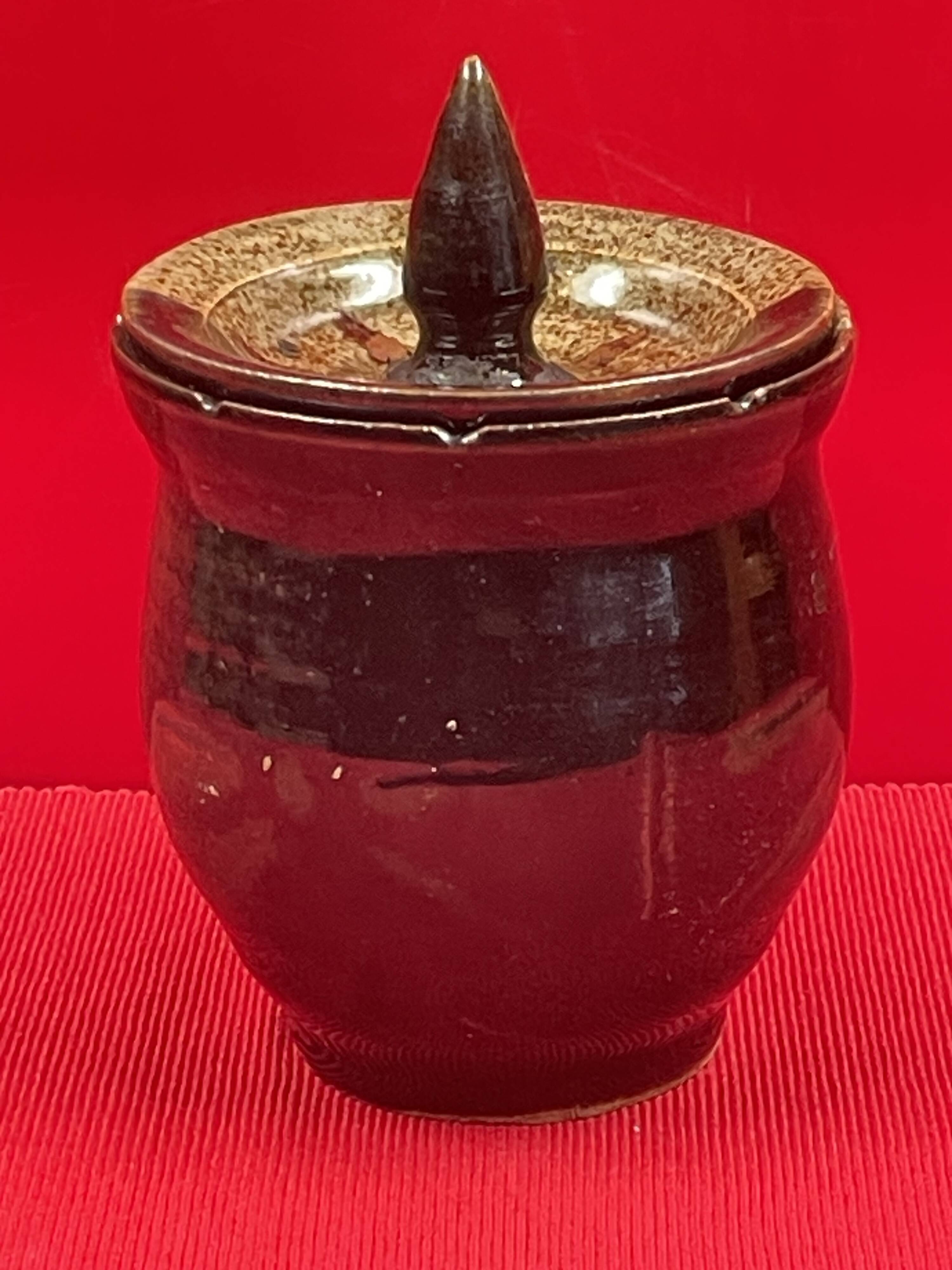 contemporary ceramic, 20th century, tobacco pot, signature to be identified