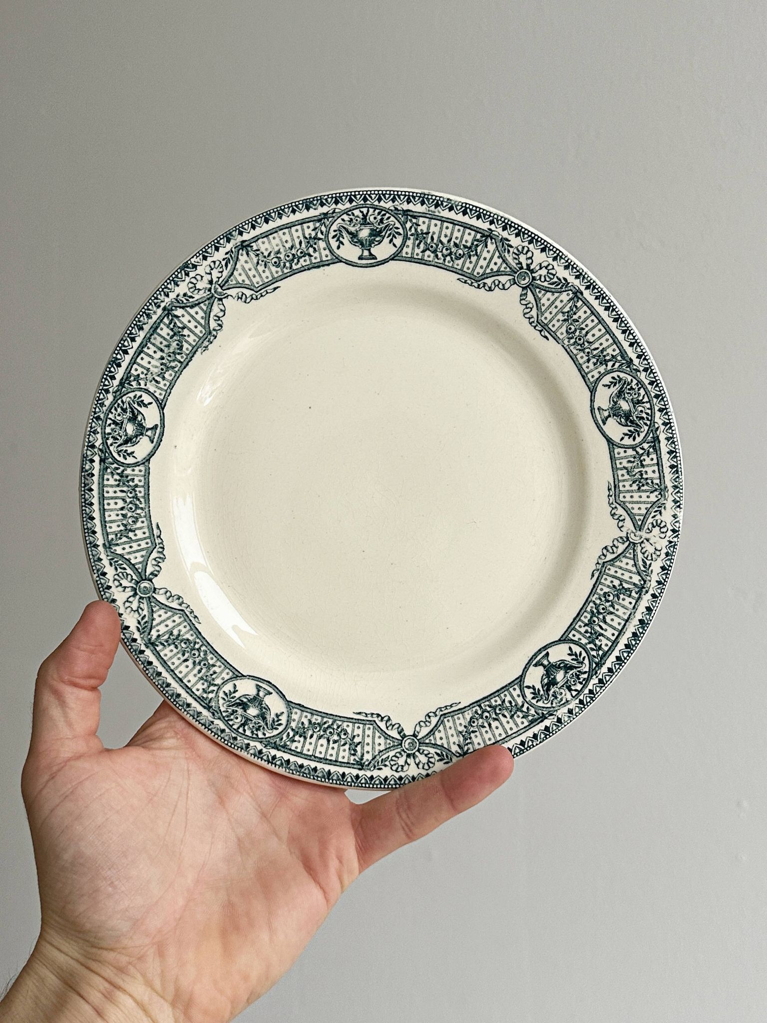 lot de 6 assiettes anciennes