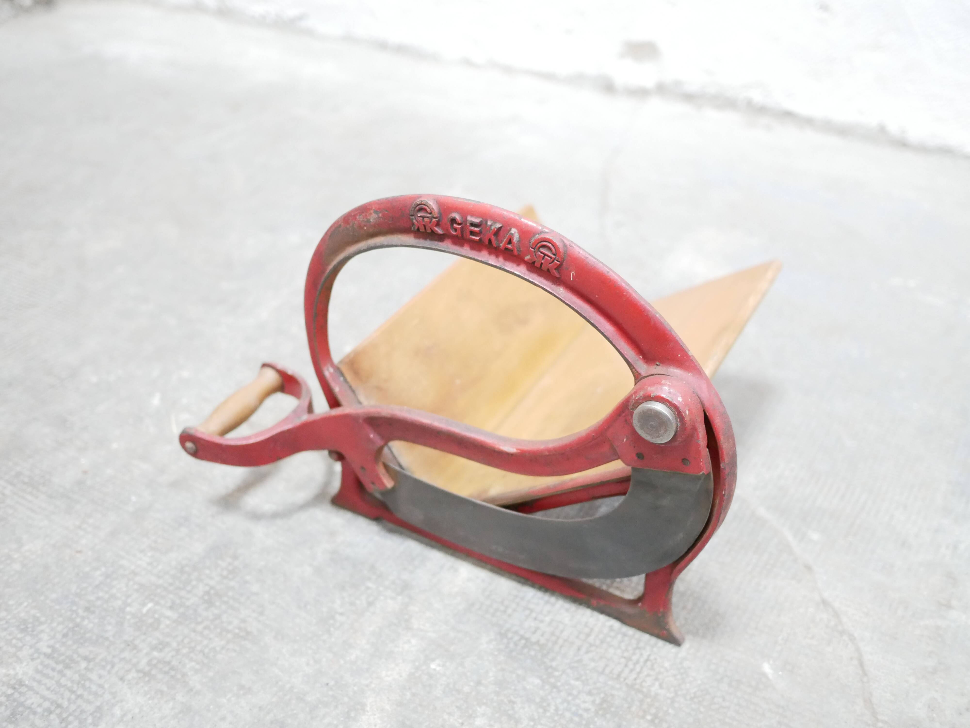 Slicer, vintage bread cut by Geka