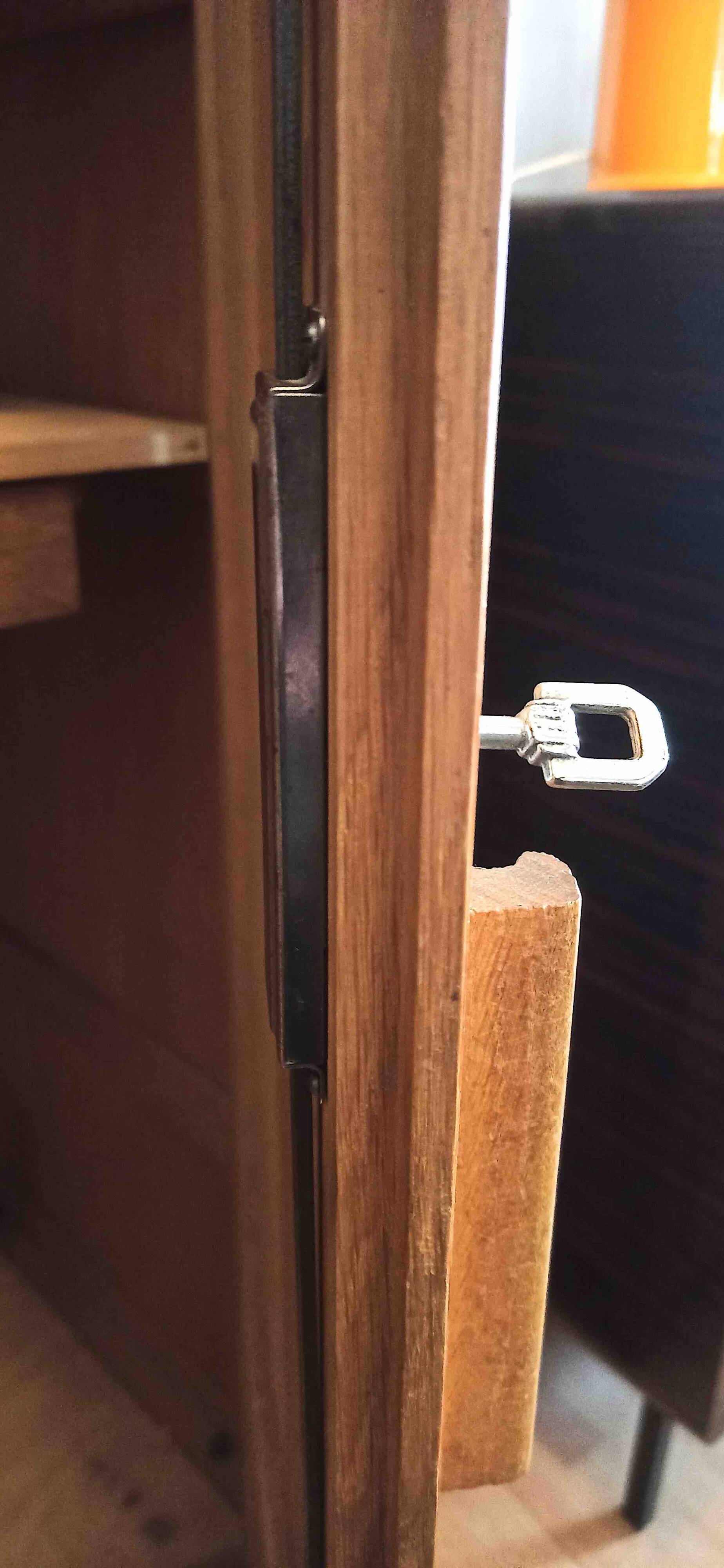 1950s wardrobe Height 179.8 cm