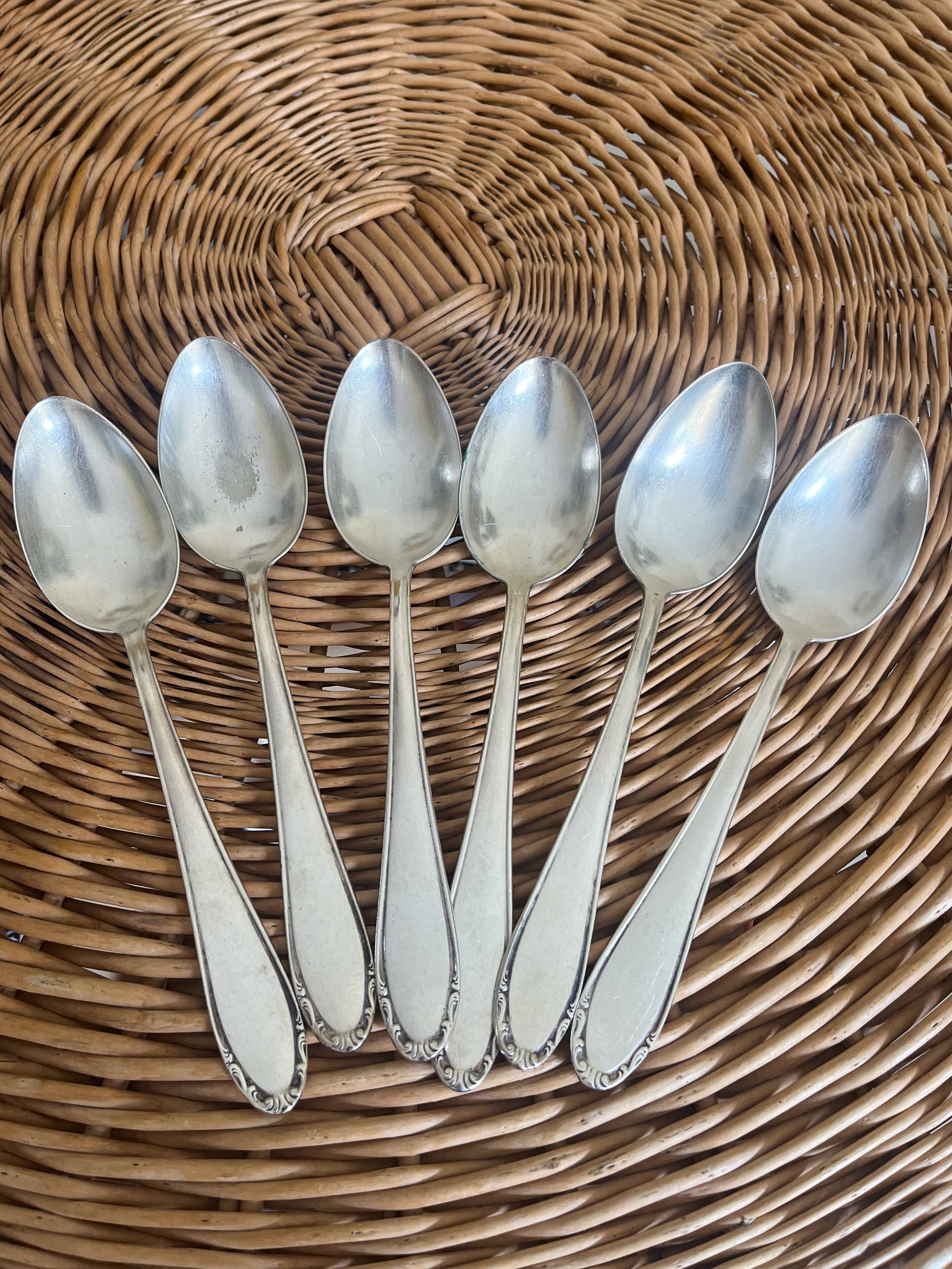 Set of 6 silver metal spoons