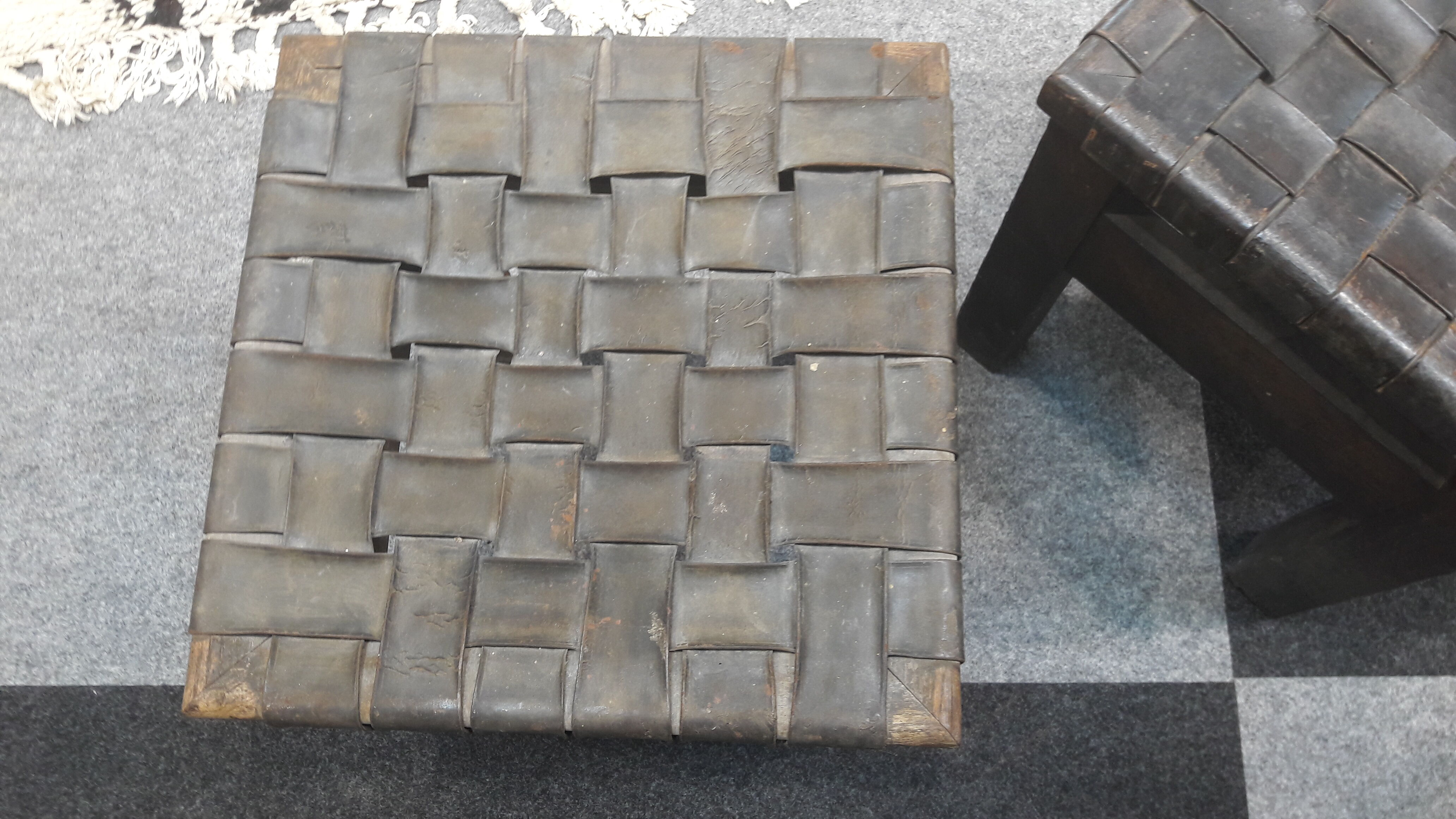Paire tabourets ancien guichetier PTT