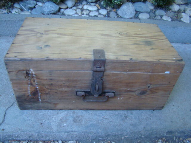 Old transport crate