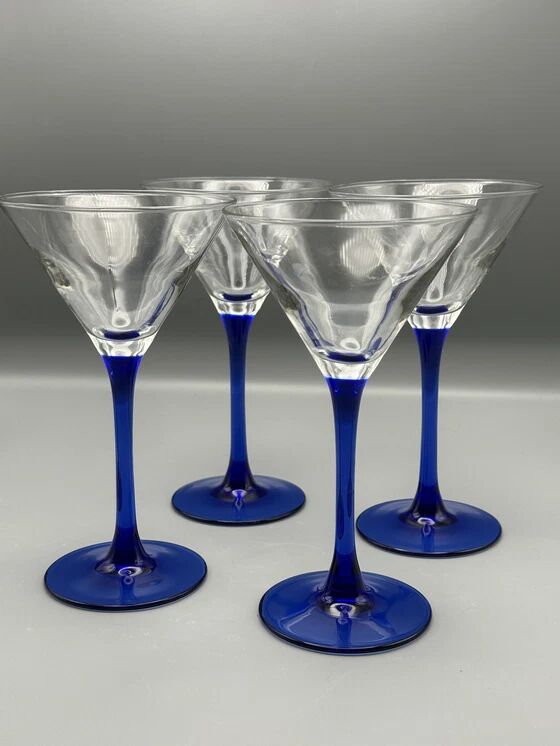 Set of 4 Luminarc cocktail glasses made in France