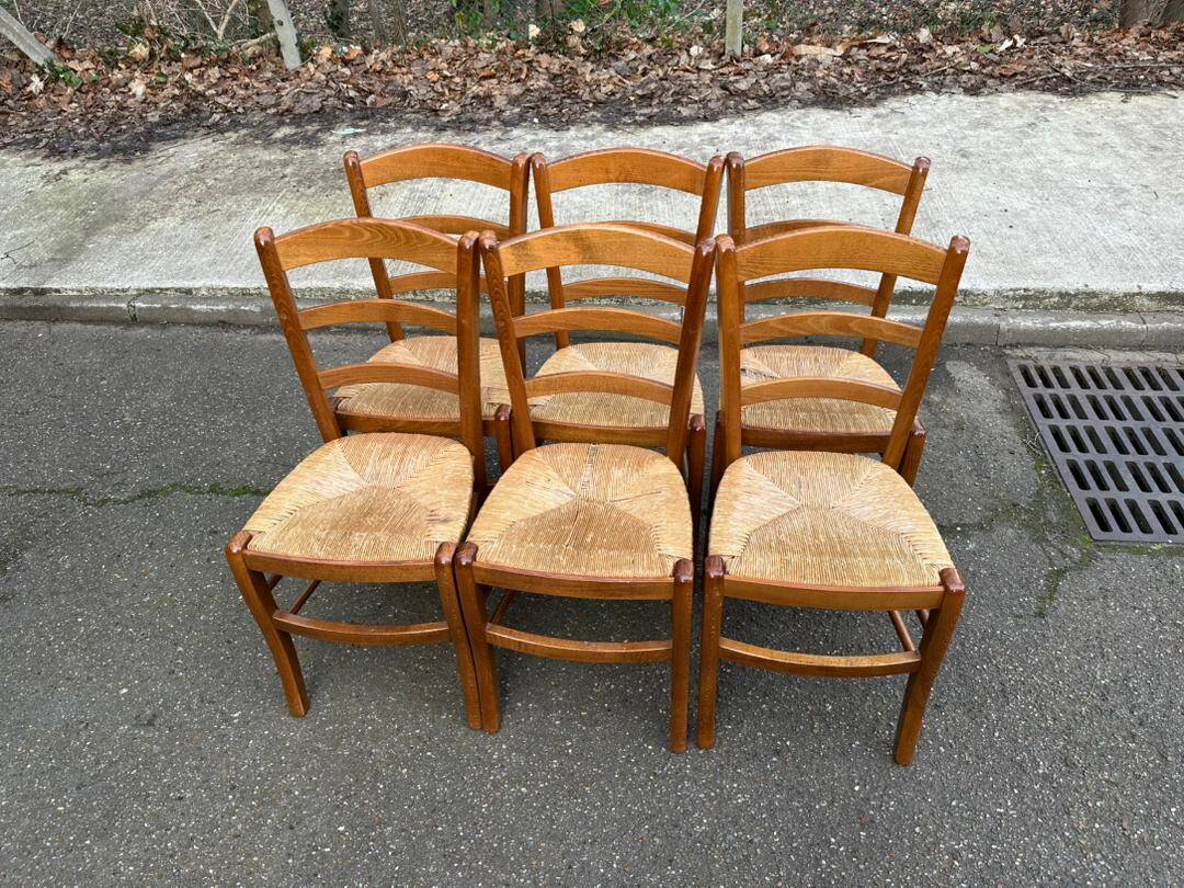 6 solid wood straw-seated Louis Philippe chairs, oak, 20th century.