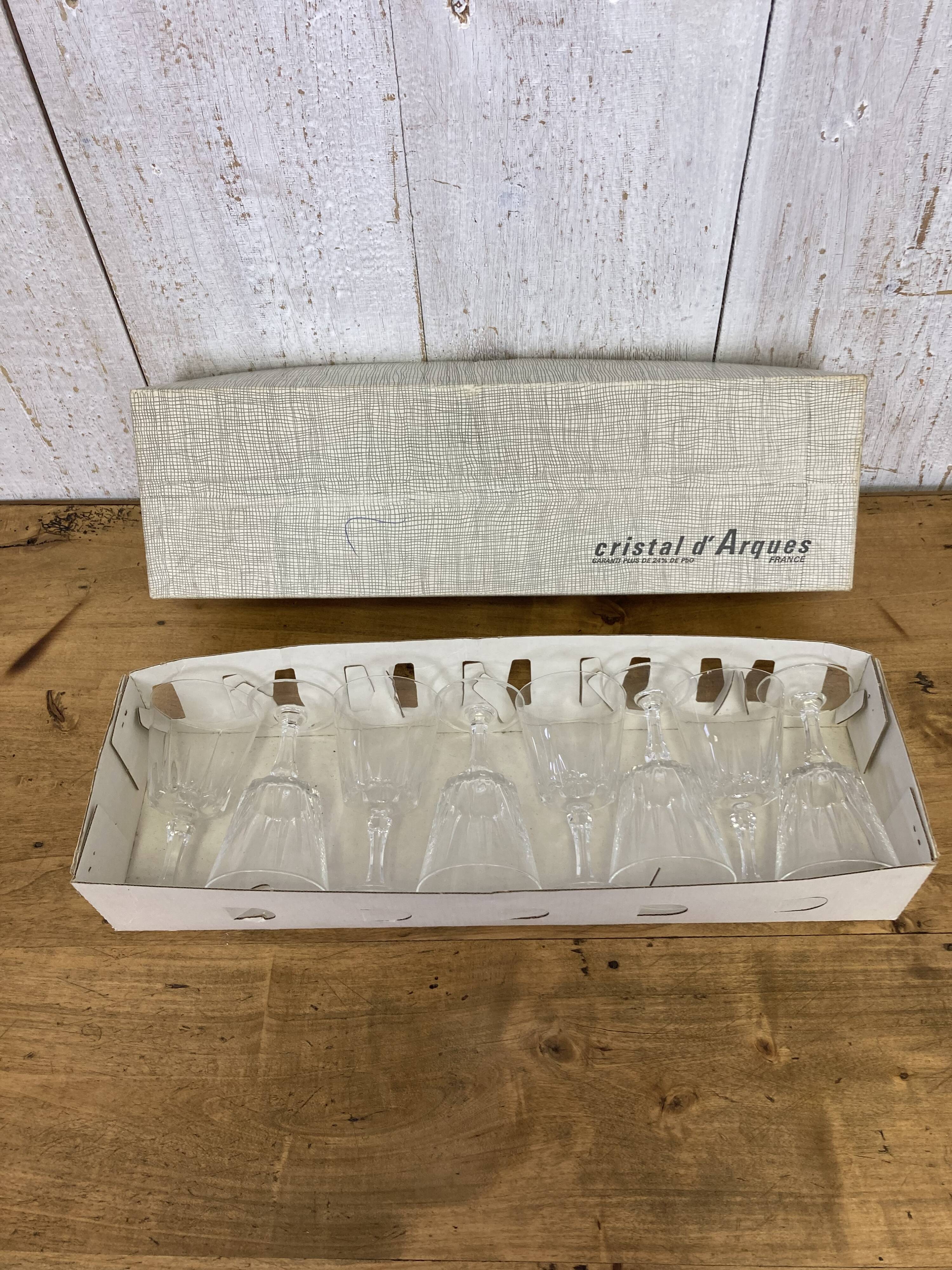 Set of 6 crystal glasses