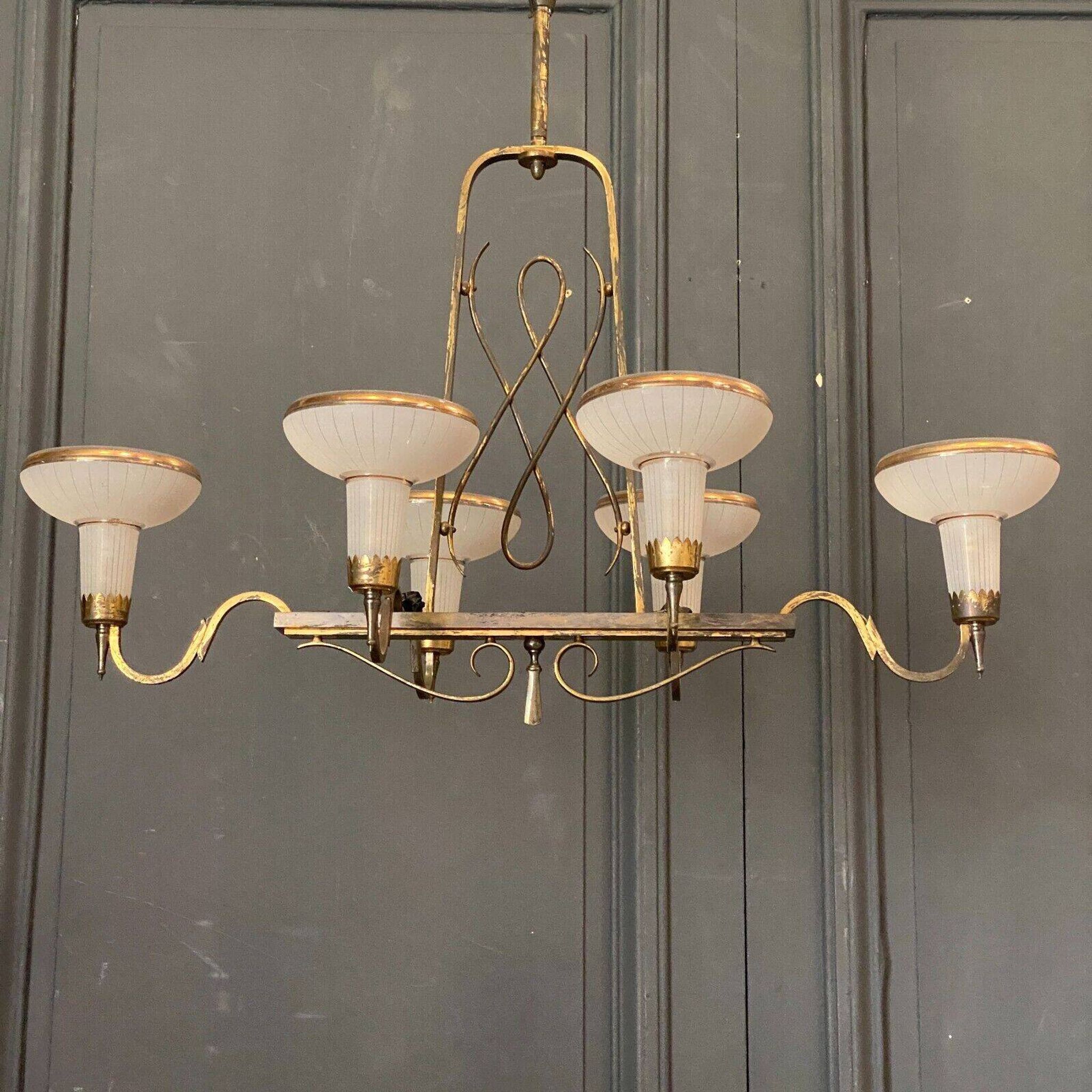 Chandelier in gilded metal 1950 6 lights cut in frosted glass