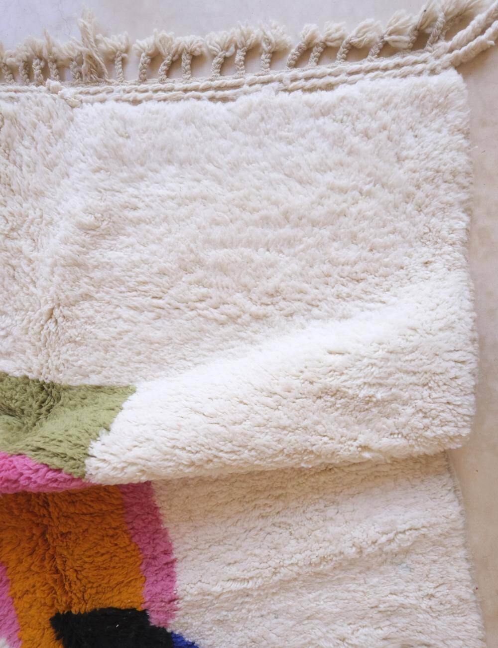 Modern Berber Rug - 260 x 167 cm