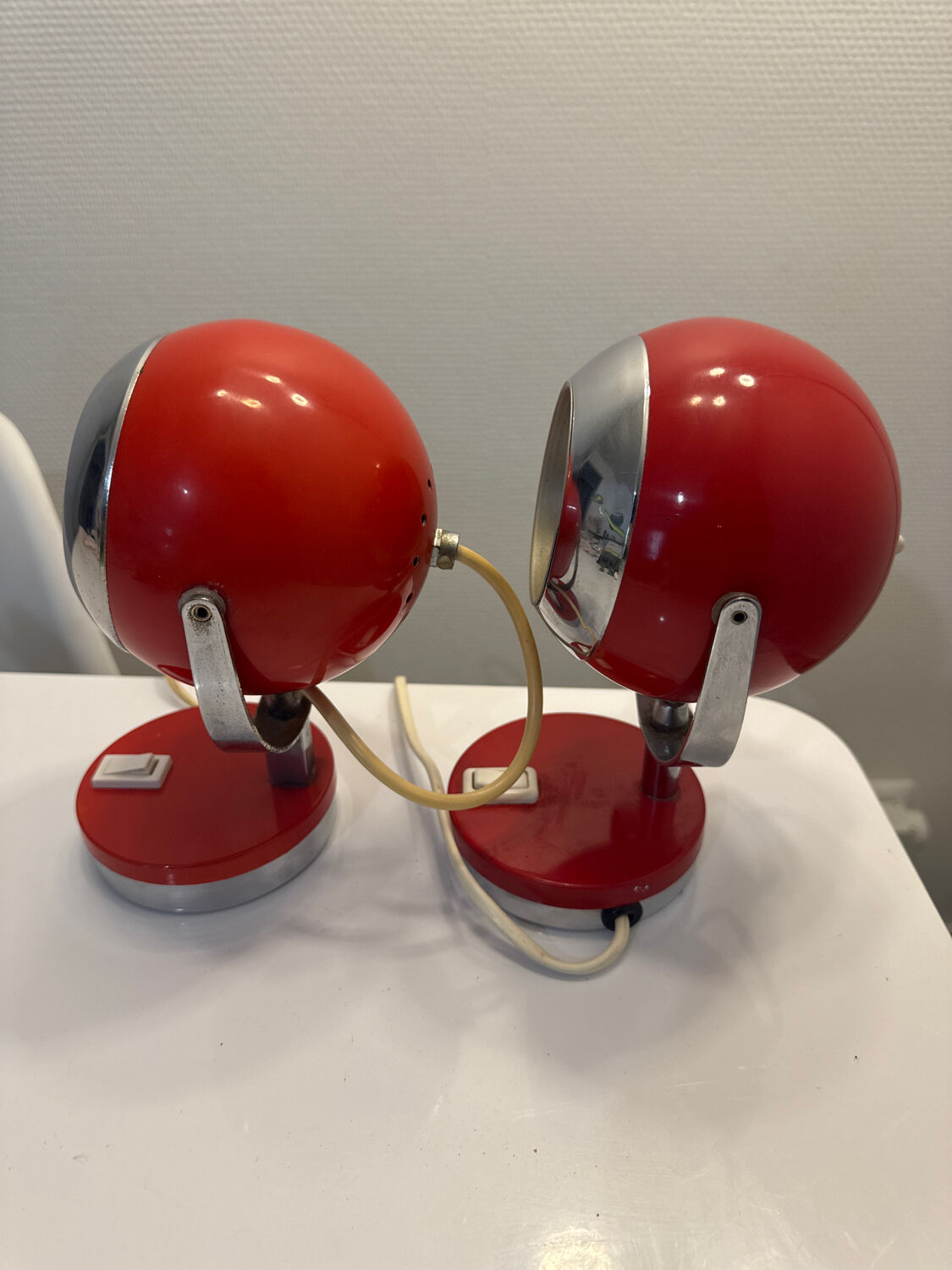 Red metal Space Age lamp in Reggiani style, 1970.