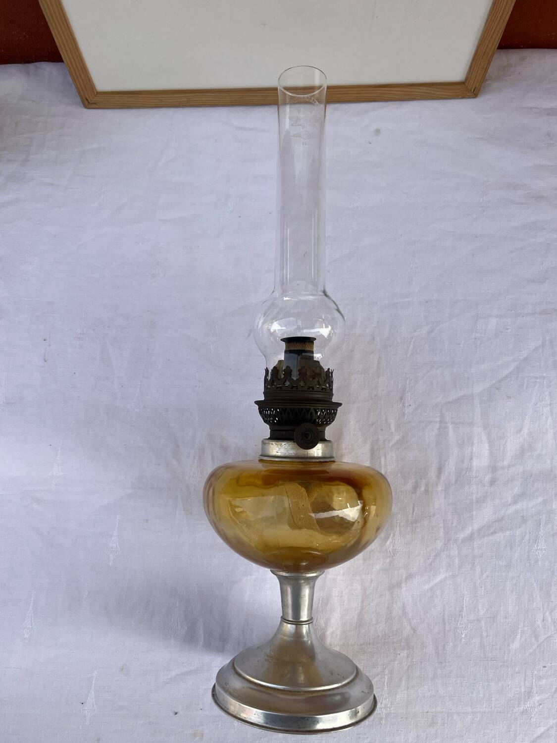 Oil lamp