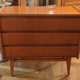 Vintage chest of drawers