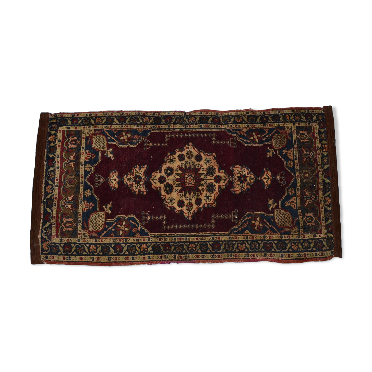 Old Hereké carpet, Turkey, 55 cm x 102 cm, hand knotted wool, 19th century