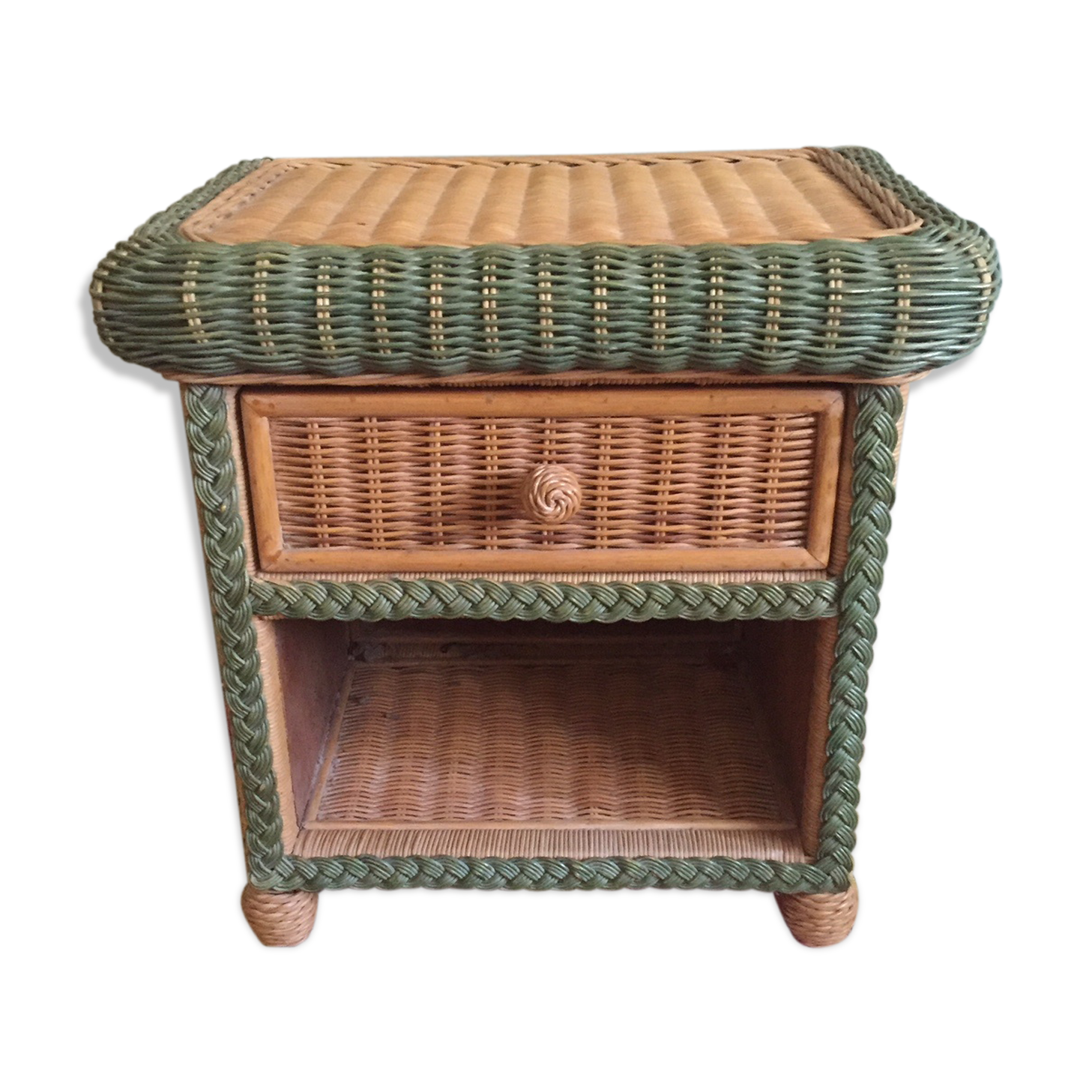 Table de chevet rotin osier