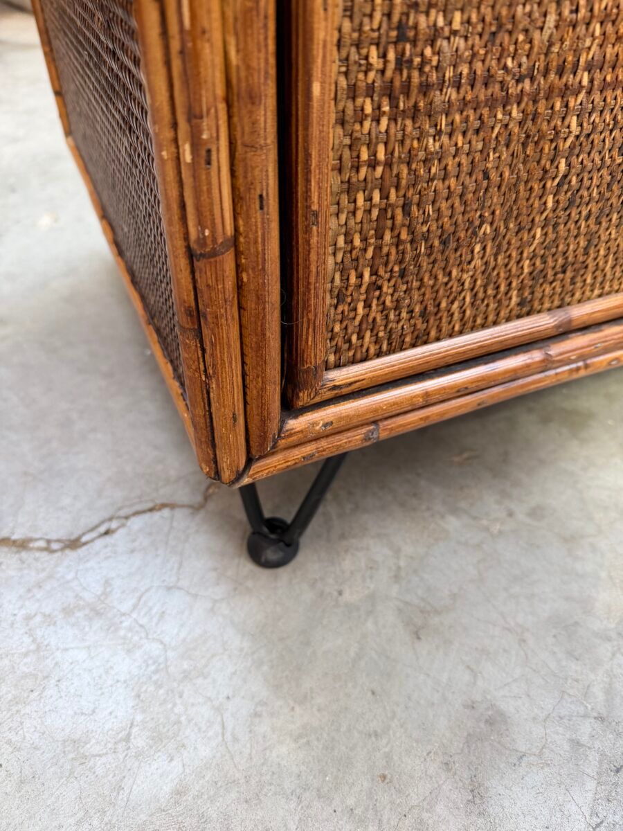 Wicker and rattan chest of drawers from the 1960s