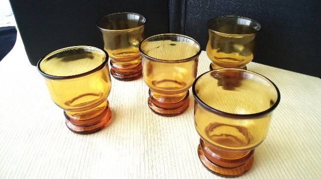 5 vintage amber glass goblets