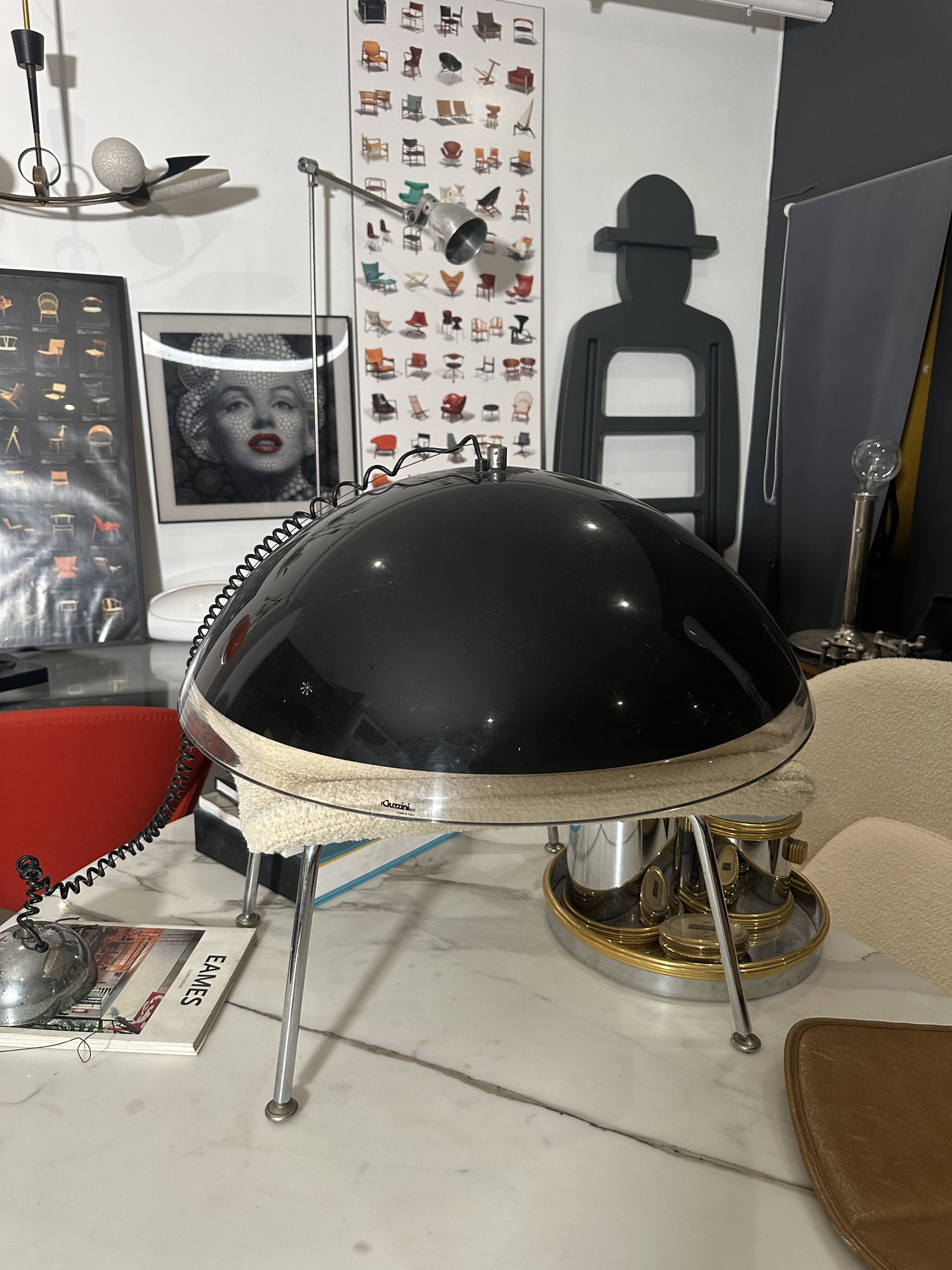 Large Guzzini pendant light from the 70s (65cm in diameter)