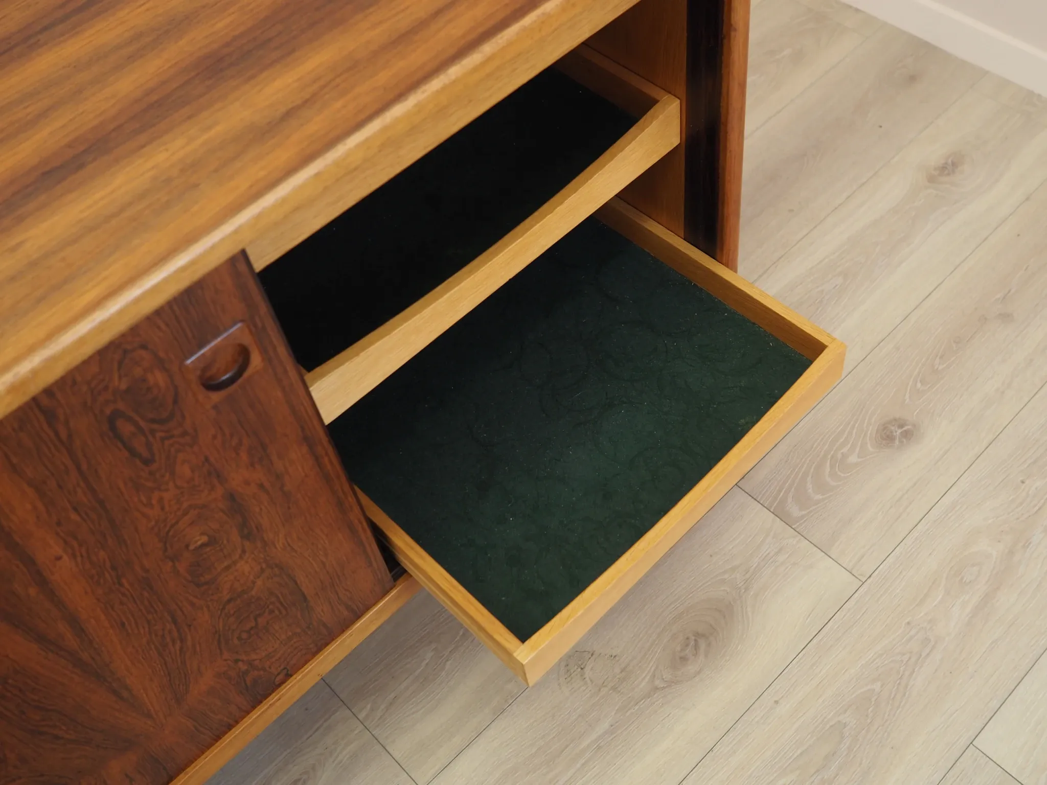 Rosewood sideboard, Danish design, Johannes Andersen, Uldum Rosewood sidebo