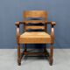 Ensemble de deux fauteuils en chêne néerlandais avec sièges en paille.