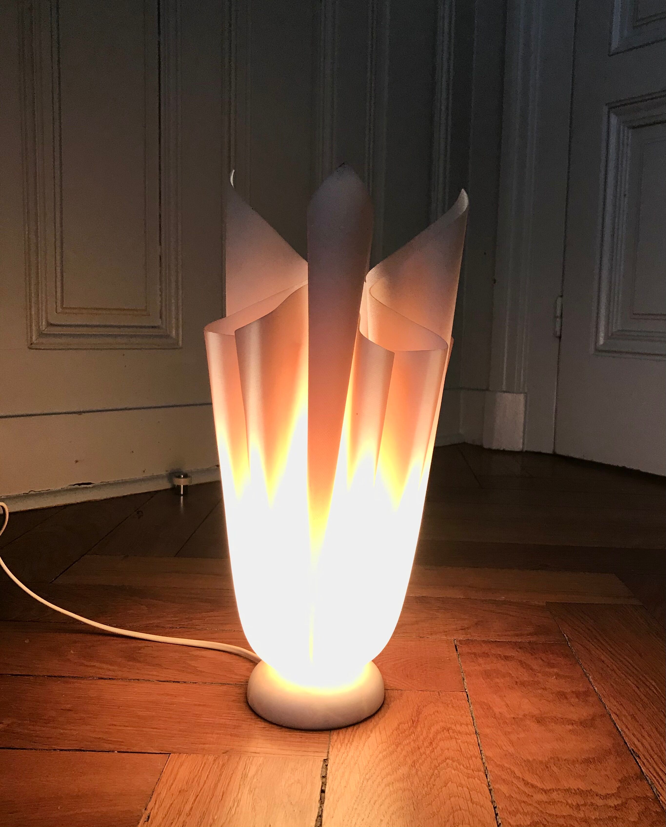 Georgia Jacob's lamp to lay