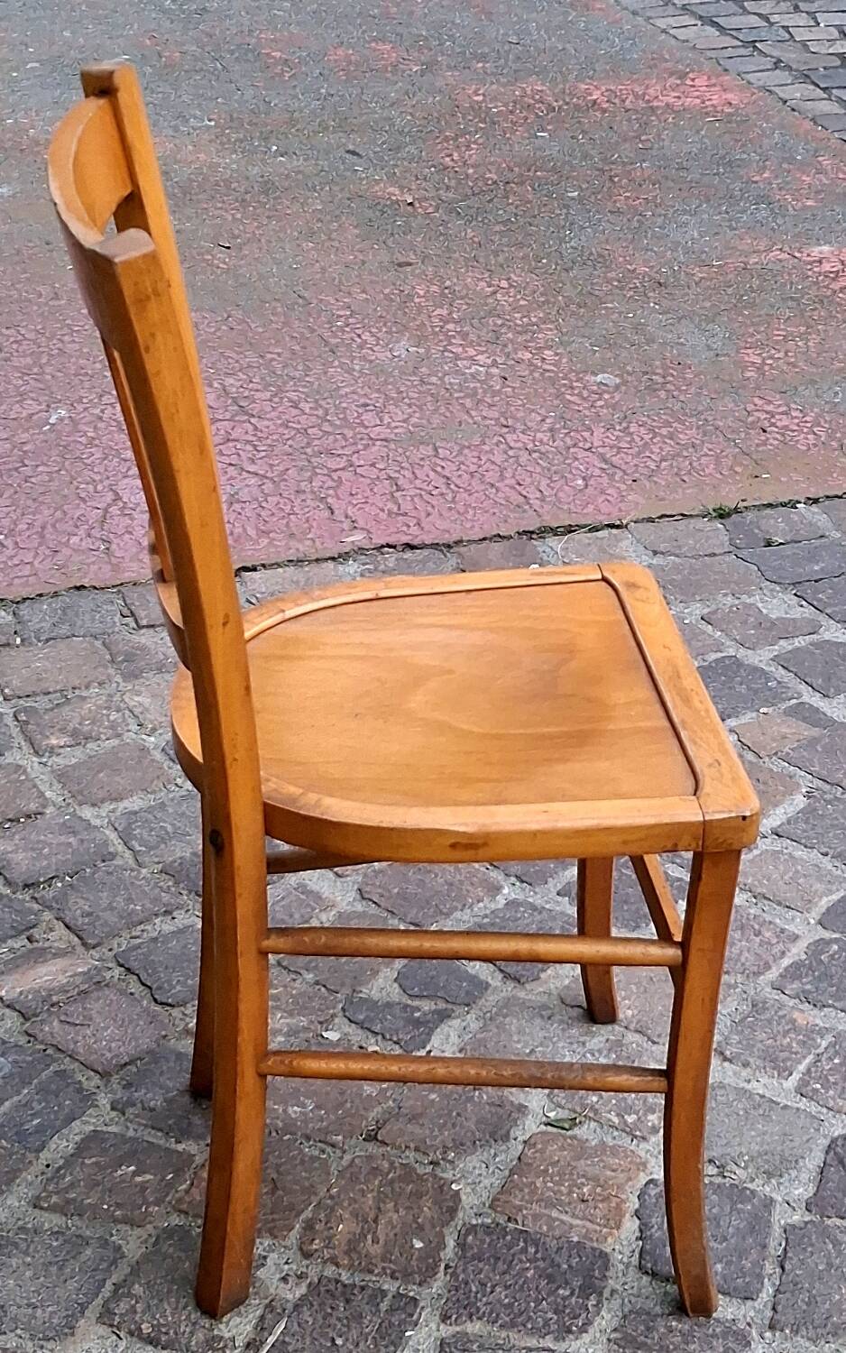 Light beech bistro bar restaurant chair