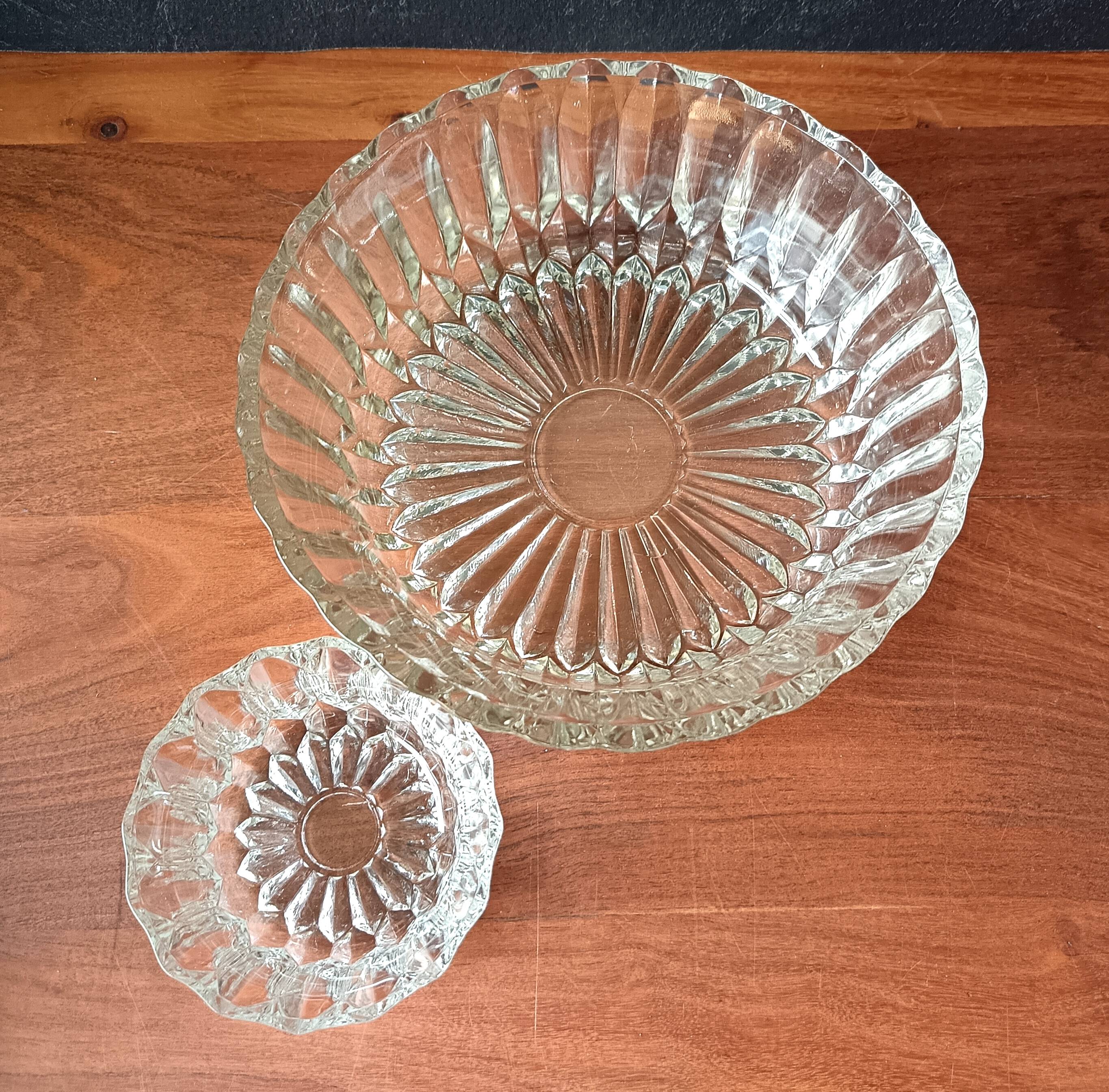 Transparent glass dessert service, vintage salad bowl France.