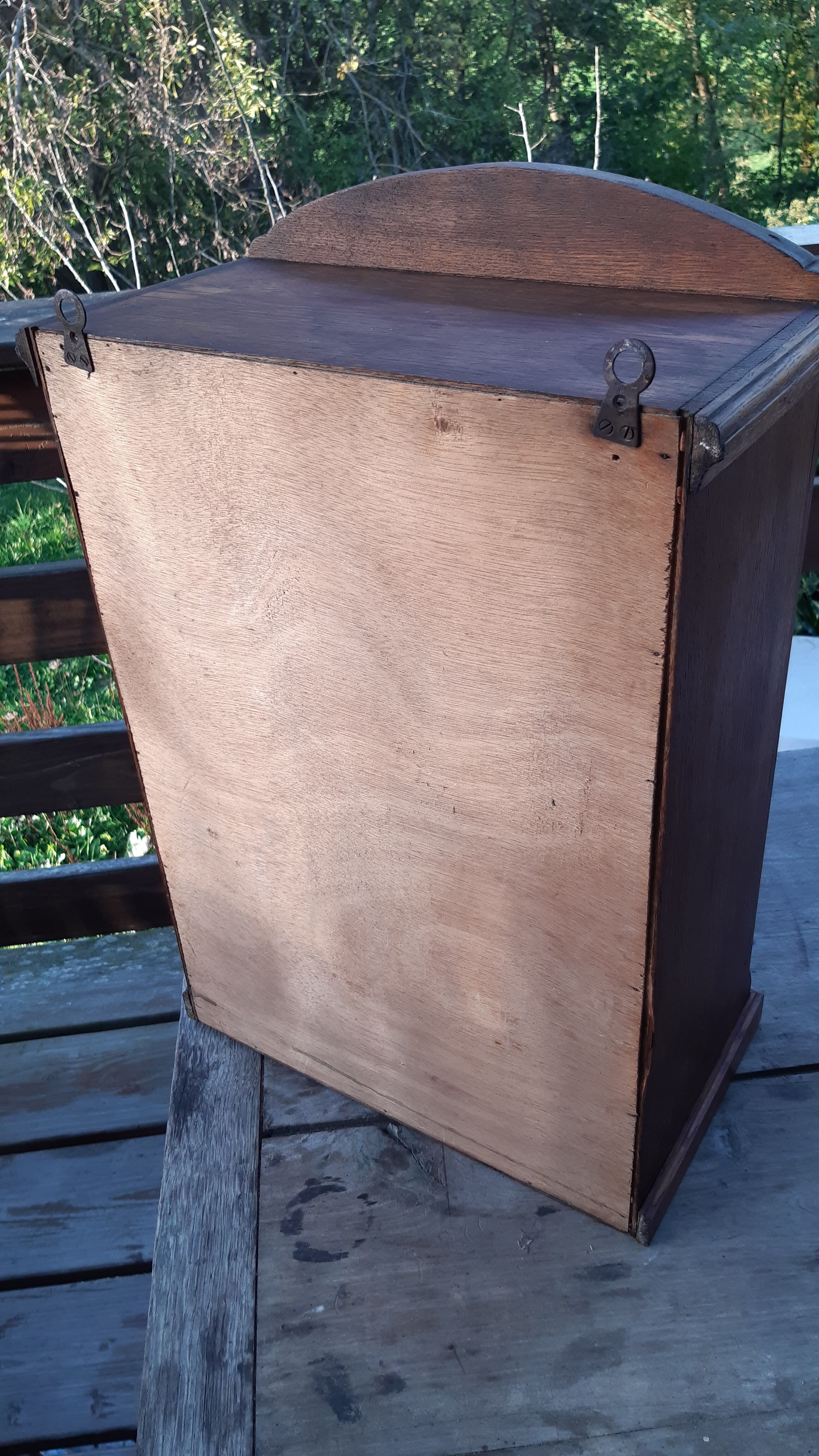 Oak medicine cabinet 1930