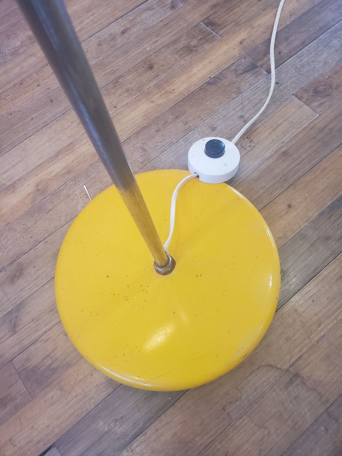 Yellow 70s floor lamp