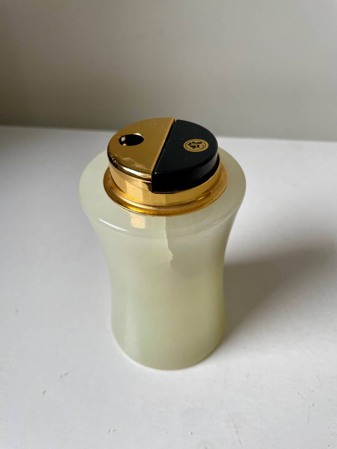 Vintage KOEI  Japan Unitron Table lighter in Onyx Marble