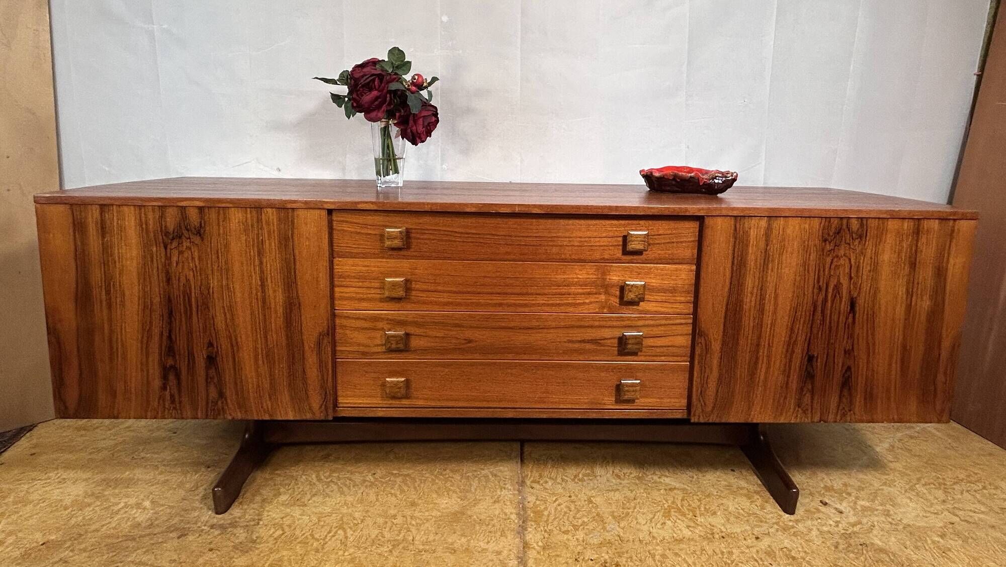 Enfilade en teck et palissandre par Vanson, 1960