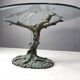 Table à manger vintage en forme d'arbre sculpté, années 1970