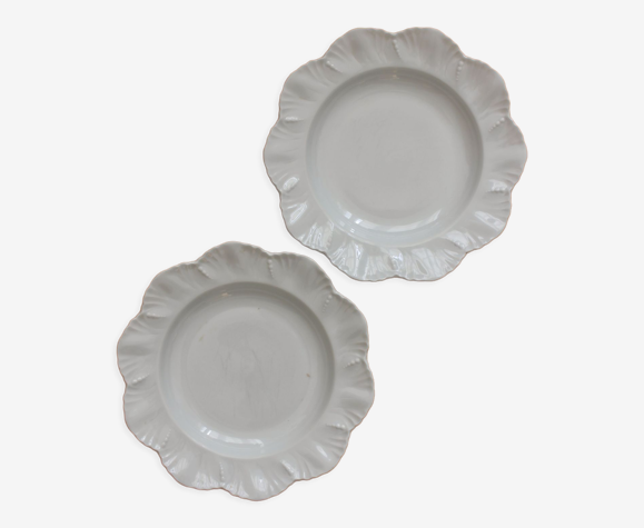 2 assiettes à dessert en porcelaine ancienne fin XIXe